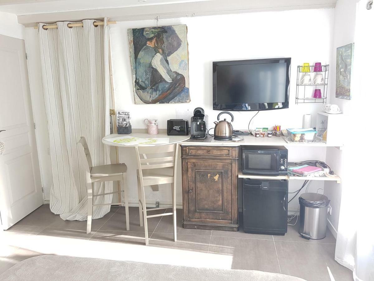 Chambre D'Hote - Mas Le Barret Arles Luaran gambar